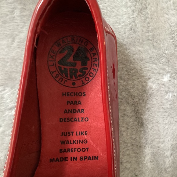 NWT red leather 24 HRS size 36 shoes - Picture 5 of 8